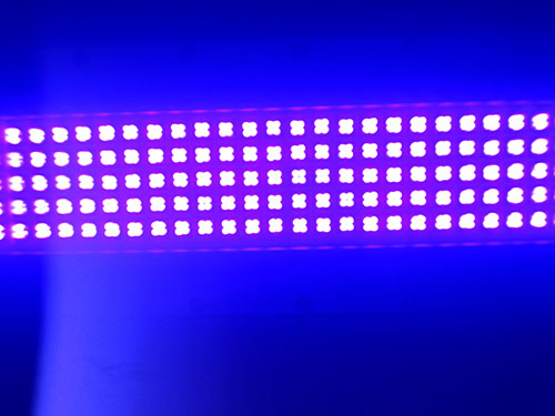 UV-LED固化機(jī)技術(shù)因節(jié)能、環(huán)保成為UV LED面光源發(fā)展方向
